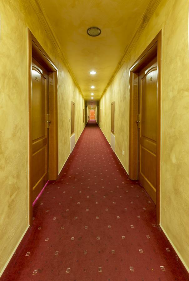 Hotel Bastion 코스친 나드 오드레 외부 사진